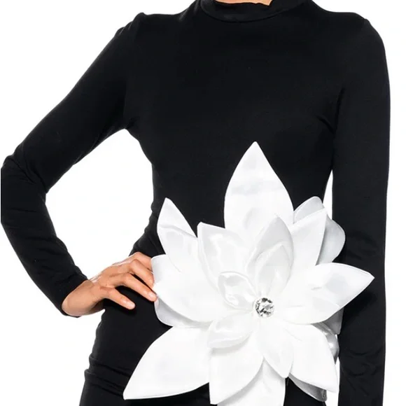 AKIRA Black Dress with White Floral Detail #86 - Picture 2 of 9